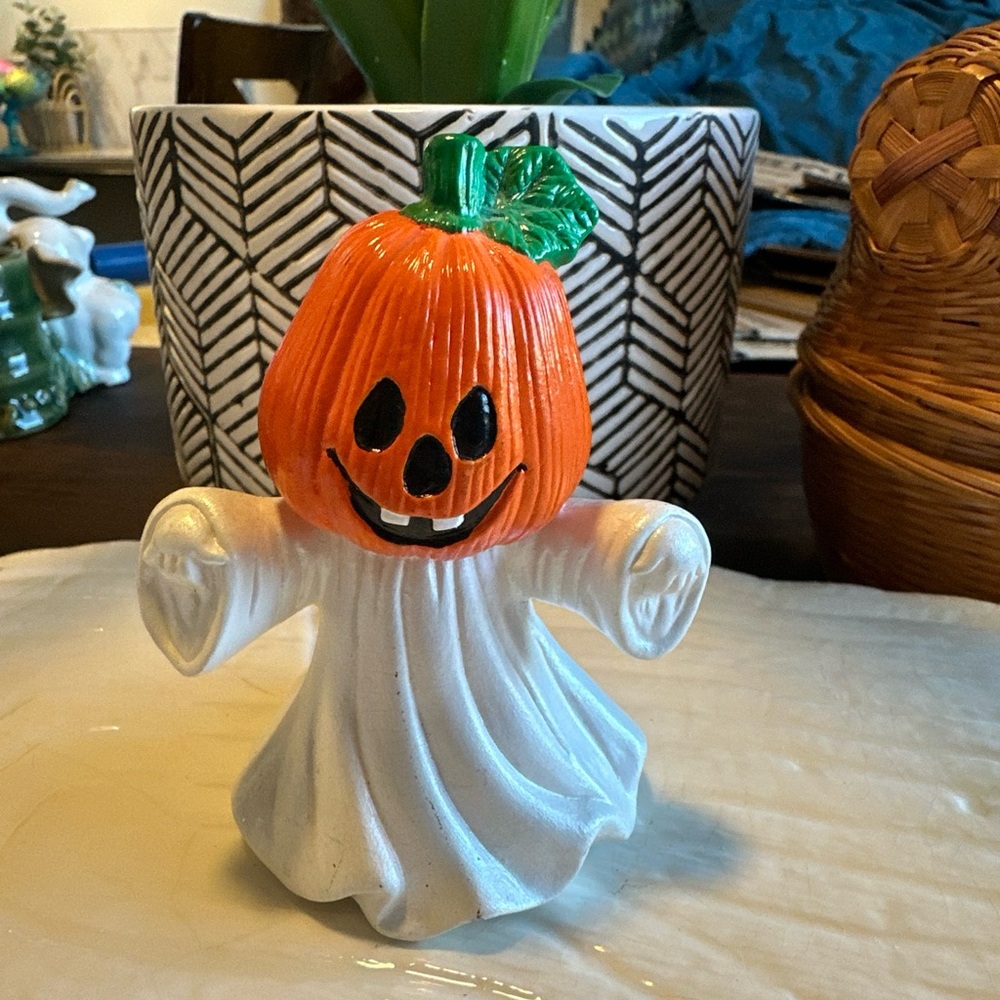 Vintage 80s Halloween Jack O’Lantern Pumpkin Head Ghost Figurine Spooky Cute